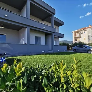  Apartment Studio Apartman Gili Croatia